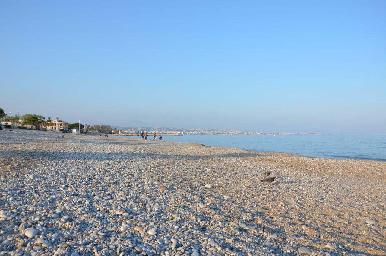 Fame - Marina Baie Des Anges Appartement Villeneuve-Loubet Buitenkant foto